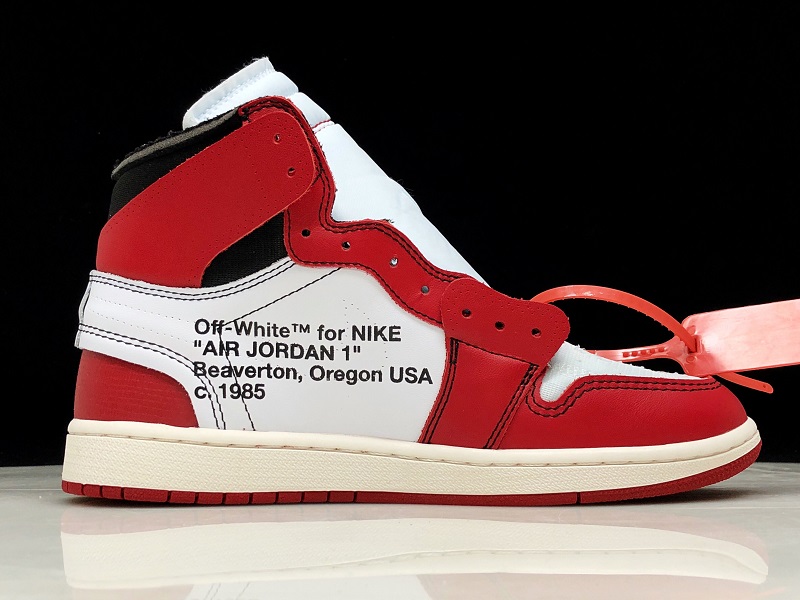 OFF-WHITE x Air Jordan 1 Chicago